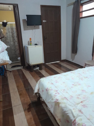 Imagem Casa com 4 Quartos à Venda, 300 m² em Parque Burle - Cabo Frio Imagem Casa com 4 Quartos à Venda, 300 m² em Parque Burle - Cabo Frio