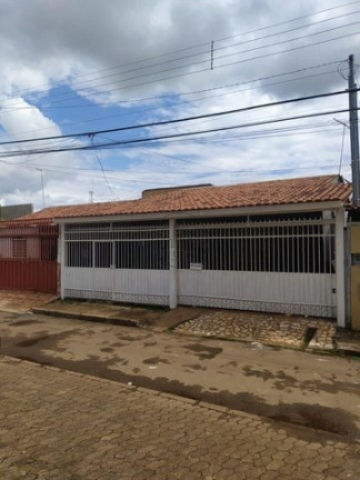 Casa com 3 Quartos à Venda, 150 m² em Taguatinga Sul (taguatinga) - Brasília