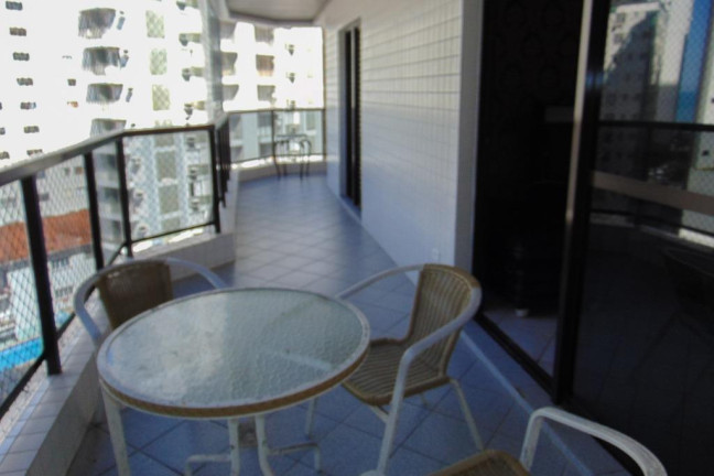 Imagem Apartamento com 3 Quartos à Venda, 140 m² em Pitangueiras - Guarujá