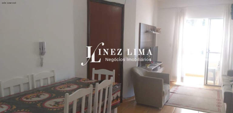 Imagem Imóvel com 2 Quartos para Temporada, 70 m² em Meia Praia - Itapema