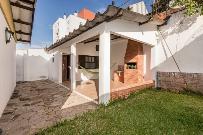 Imagem Imóvel com 4 Quartos à Venda,  em Jardim Itu Sabará - Porto Alegre