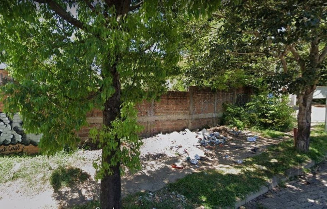 Imagem Terreno à Venda, 2.131 m² em Medianeira - Porto Alegre Imagem Terreno à Venda, 2.131 m² em Medianeira - Porto Alegre
