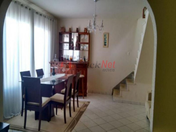 Sobrado com 3 Quartos à Venda, 171 m² em Jardim Stella - Santo André
