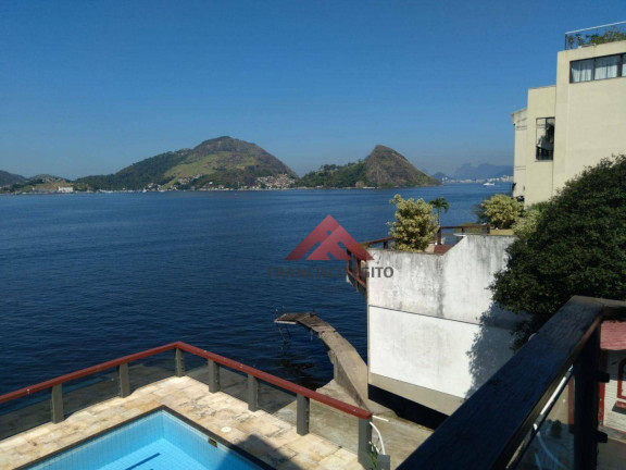 Imagem Casa com 5 Quartos à Venda, 600 m² em São Francisco - Niterói Imagem Casa com 5 Quartos à Venda, 600 m² em São Francisco - Niterói