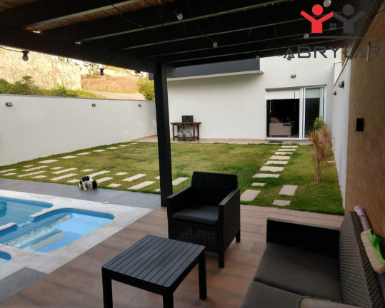 Imagem Imóvel com 2 Quartos à Venda, 300 m² em Loteamento Vale Dos Lagos - Várzea Paulista Imagem Imóvel com 2 Quartos à Venda, 300 m² em Loteamento Vale Dos Lagos - Várzea Paulista