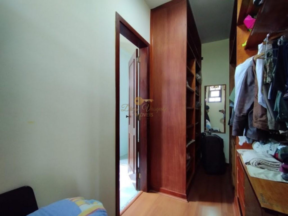 Imagem Casa com 4 Quartos à Venda, 312 m² em Golfe - Teresópolis