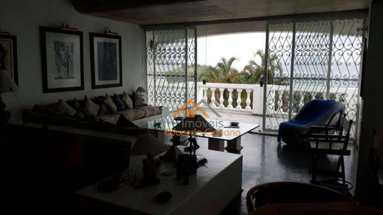 Imagem Casa com 4 Quartos à Venda, 600 m² em Massaguaçu - Caraguatatuba Imagem Casa com 4 Quartos à Venda, 600 m² em Massaguaçu - Caraguatatuba