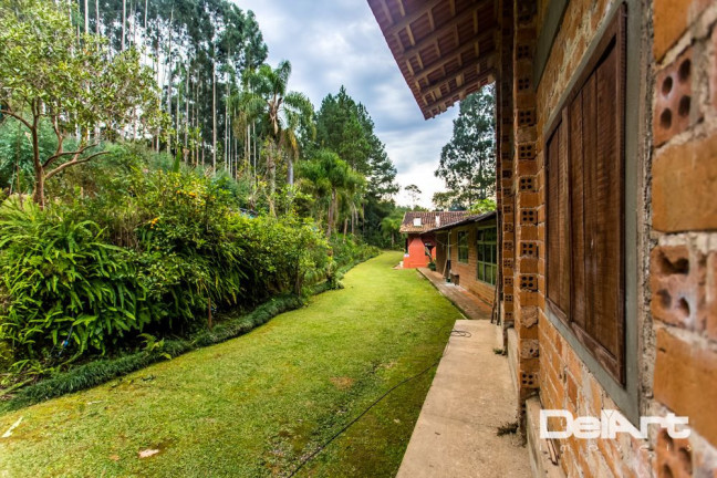 Imagem Chácara com 7 Quartos à Venda, 36.600 m² em Roseira - Rio Negro Imagem Chácara com 7 Quartos à Venda, 36.600 m² em Roseira - Rio Negro