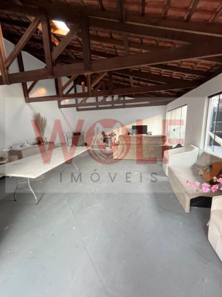 Imagem Casa com 3 Quartos à Venda, 340 m² em Santa Felicidade - Curitiba
