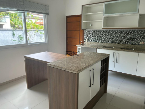Imagem Casa de Condomínio com 3 Quartos à Venda, 221 m² em Horto Florestal - Ubatuba Imagem Casa de Condomínio com 3 Quartos à Venda, 221 m² em Horto Florestal - Ubatuba