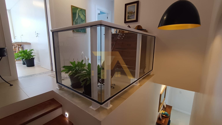 Imagem Imóvel com 3 Quartos à Venda, 156 m² em Areias De Palhocinha - Garopaba Imagem Imóvel com 3 Quartos à Venda, 156 m² em Areias De Palhocinha - Garopaba