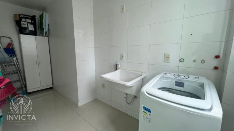 Imagem Apartamento com 3 Quartos à Venda, 110 m² em Centro - Balneário Camboriú