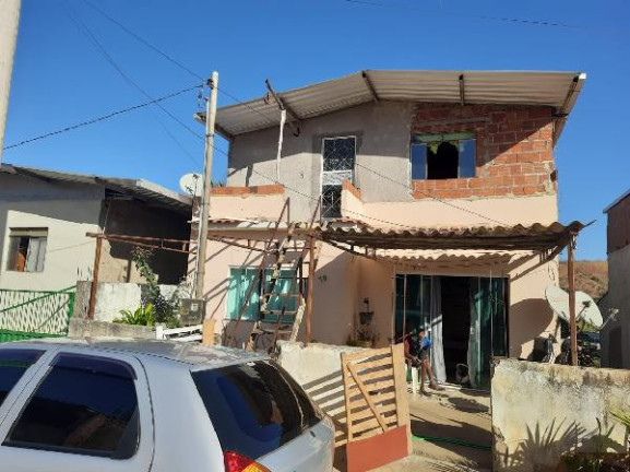 Casa com 3 Quartos à Venda, 200 m² em Piraubinha - Pirauba