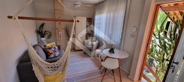 Imagem Casa com 3 Quartos à Venda, 180 m² em Piratininga - Niterói