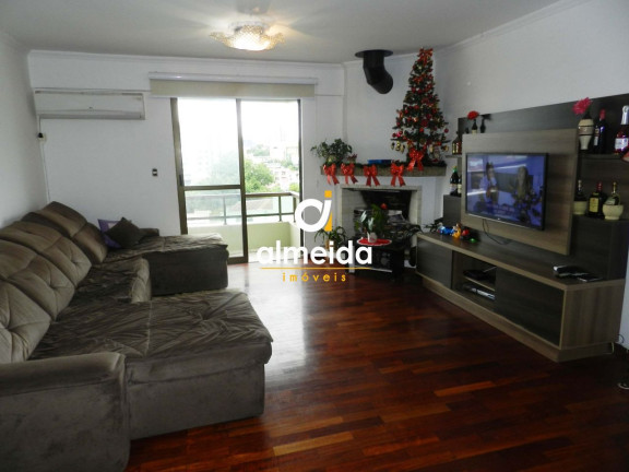 Imagem Apartamento com 3 Quartos à Venda, 178 m² em Nossa Senhora Medianeira - Santa Maria