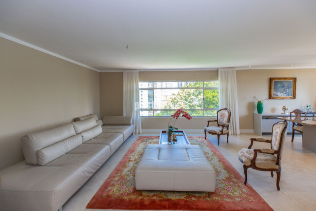 Apartamento com 4 Quartos à Venda, 185 m² em Moema - São Paulo