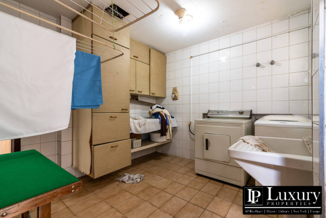 Imagem Casa com 4 Quartos à Venda,  em Cidade Jardim - São Paulo