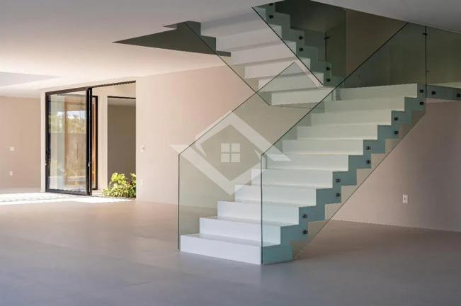 Imagem Casa com 5 Quartos à Venda, 995 m² em Barra Da Tijuca - Rio De Janeiro Imagem Casa com 5 Quartos à Venda, 995 m² em Barra Da Tijuca - Rio De Janeiro