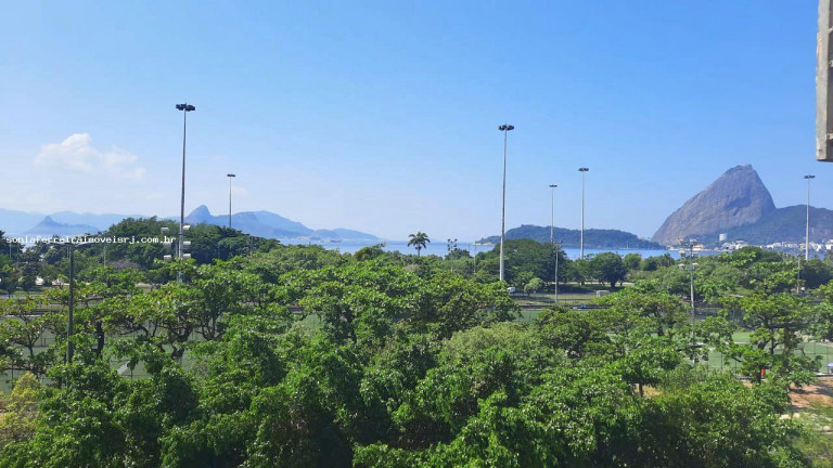 Imagem Apartamento à Venda, em Flamengo - Rio De Janeiro Imagem Apartamento à Venda, em Flamengo - Rio De Janeiro