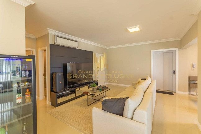 Imagem Apartamento com 3 Quartos à Venda, 142 m² em Pioneiros - Balneário Camboriú