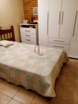 Imagem Casa de Condomínio com 2 Quartos à Venda, 80 m²