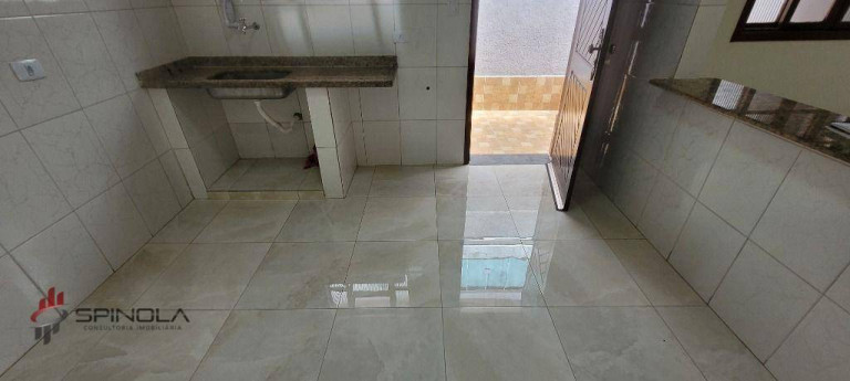 Imagem Casa com 2 Quartos à Venda, 70 m² em Maracanã - Praia Grande