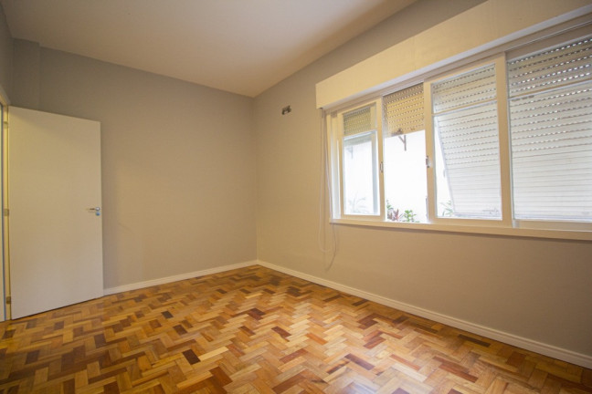 Imagem Apartamento com 2 Quartos à Venda, 68 m² em Floresta - Porto Alegre