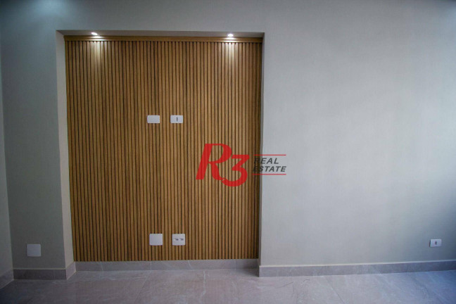 Imagem Apartamento com 2 Quartos à Venda, 75 m² em Gonzaga - Santos