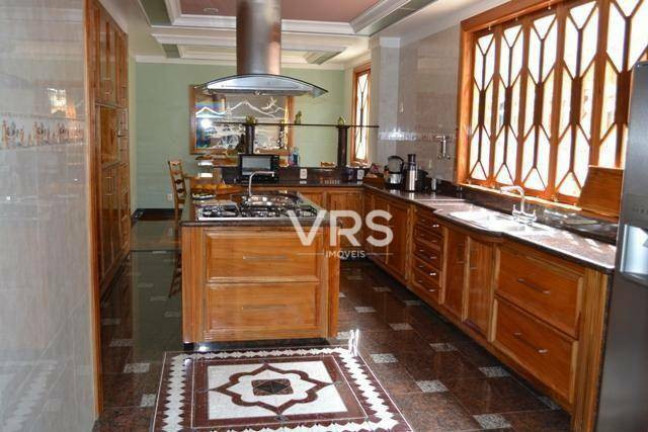 Imagem Casa com 5 Quartos à Venda, 600 m² em Parque Do Imbui - Teresópolis Imagem Casa com 5 Quartos à Venda, 600 m² em Parque Do Imbui - Teresópolis