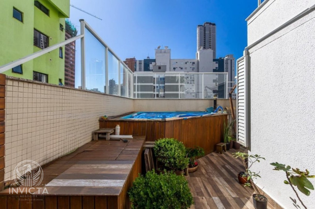 Apartamento com 3 Quartos à Venda, 178 m² em Centro - Balneário Camboriú