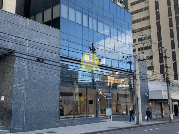 Sala Comercial à Venda, 939 m² em Centro - Curitiba