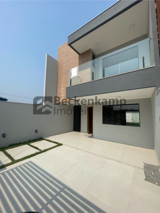 Casa com 3 Quartos à Venda,  em Jardim Belvedere - Volta Redonda