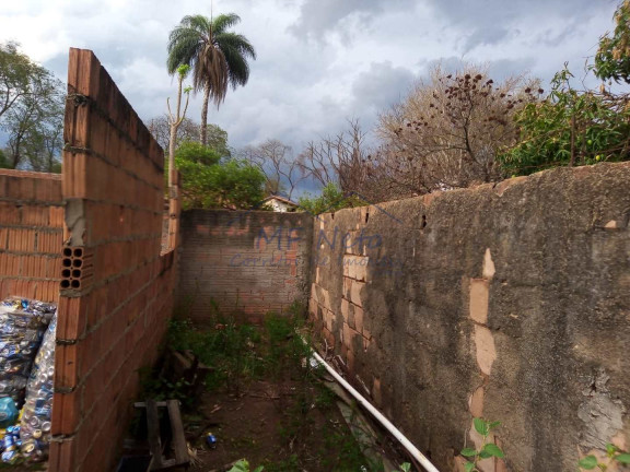 Imagem Casa com 2 Quartos à Venda, 480 m² em Vila São Pedro - Pirassununga Imagem Casa com 2 Quartos à Venda, 480 m² em Vila São Pedro - Pirassununga