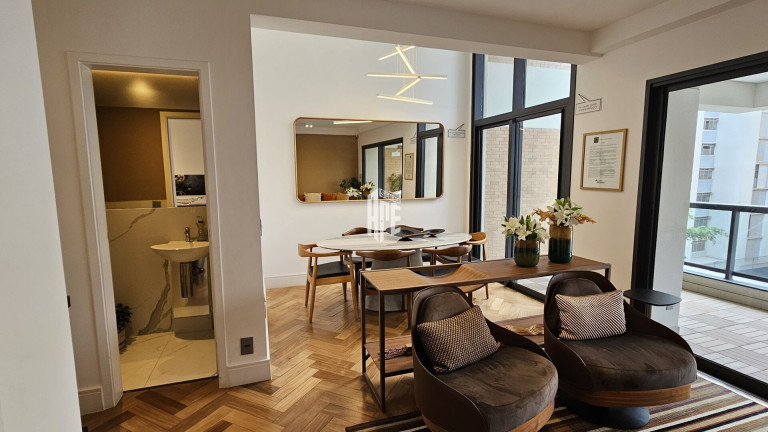 Imagem Apartamento com 3 Quartos à Venda, 127 m² em Jardim Paulista - São Paulo