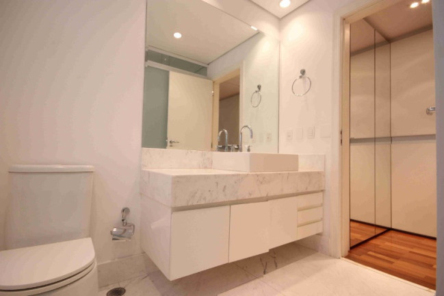 Imagem Imóvel com 3 Quartos à Venda, 347 m² em Higienópolis - São Paulo Imagem Imóvel com 3 Quartos à Venda, 347 m² em Higienópolis - São Paulo