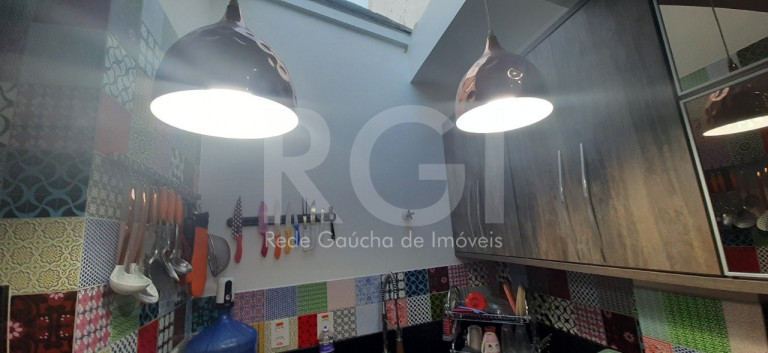 Imagem Casa com 2 Quartos à Venda, 105 m² em Cidade Baixa - Porto Alegre