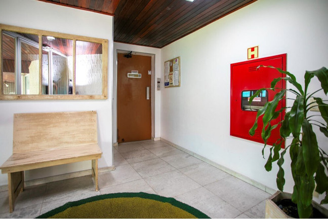 Imagem Apartamento com 1 Quarto à Venda, 24 m² em Cidade Baixa - Porto Alegre