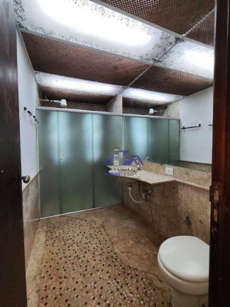 Imagem Casa com 5 Quartos à Venda ou Locação, 480 m² em Três Montanhas - Osasco