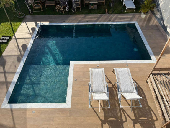 Imagem Casa de Condomínio com 4 Quartos para Alugar,  em Porto Seguro