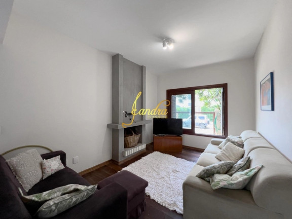 Imagem Sobrado com 4 Quartos à Venda, 350 m² em Centro - Xangri-la