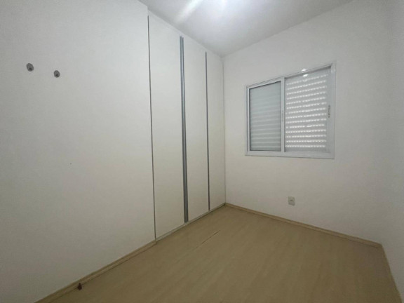 Imagem Apartamento com 3 Quartos à Venda, 65 m² em Umuarama - Osasco