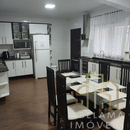 Imagem Sobrado com 3 Quartos à Venda, 262 m² em Vila Assis Brasil - Mauá