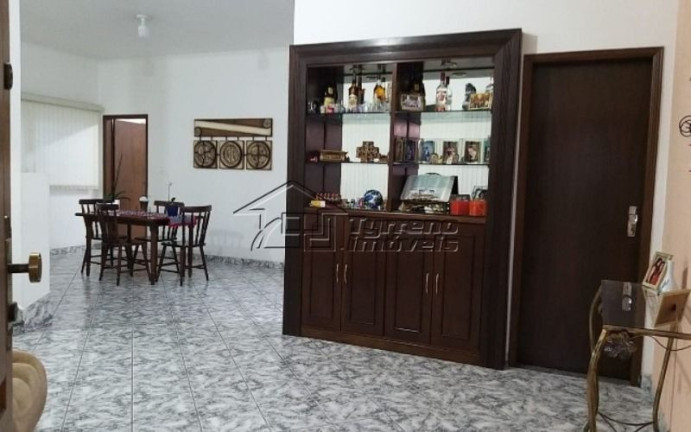 Imagem Casa com 3 Quartos à Venda, 187 m² em Bosque Dos Eucaliptos - São José Dos Campos Imagem Casa com 3 Quartos à Venda, 187 m² em Bosque Dos Eucaliptos - São José Dos Campos