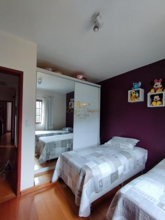 Imagem Casa com 4 Quartos à Venda, 123 m² em Araras - Teresópolis