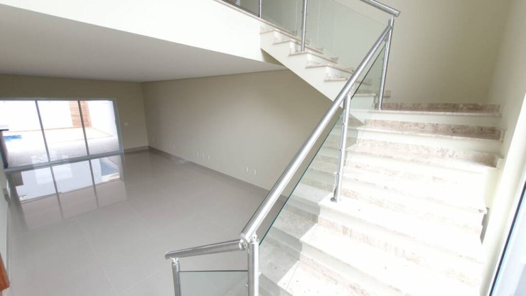 Imagem Casa de Condomínio com 3 Quartos à Venda, 250 m² em Chácaras Reunidas São Jorge - Sorocaba Imagem Casa de Condomínio com 3 Quartos à Venda, 250 m² em Chácaras Reunidas São Jorge - Sorocaba