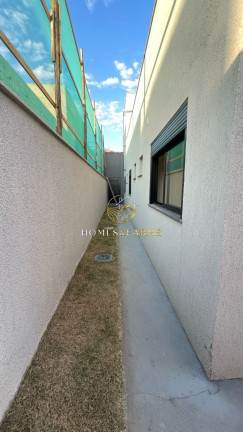 Imagem Casa com 3 Quartos à Venda, 180 m² em Residencial Balneário - Goiânia Imagem Casa com 3 Quartos à Venda, 180 m² em Residencial Balneário - Goiânia