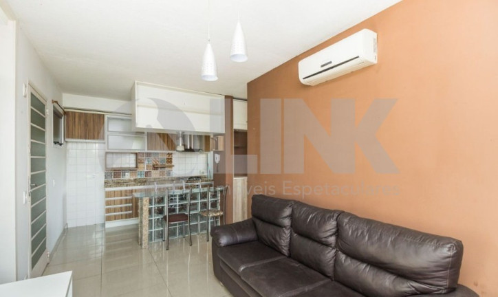 Imagem Apartamento com 3 Quartos à Venda, 53 m² em São Sebastião - Porto Alegre