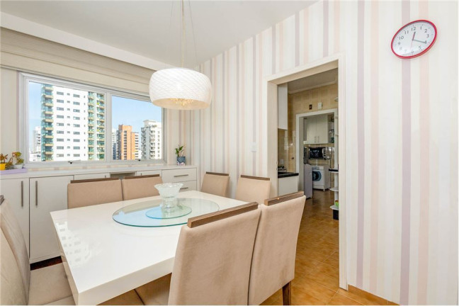 Imagem Apartamento com 4 Quartos à Venda, 196 m² em Moema - São Paulo Imagem Apartamento com 4 Quartos à Venda, 196 m² em Moema - São Paulo
