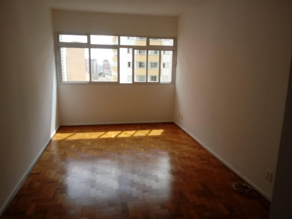 Apartamento com 3 Quartos à Venda, 83 m² em Aclimação - São Paulo