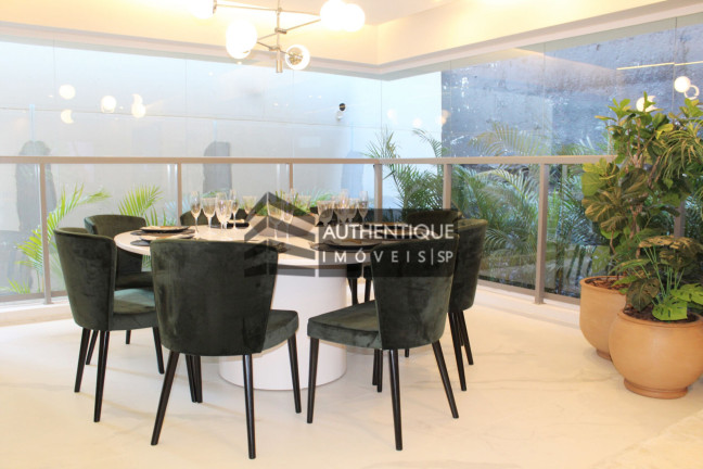 Apartamento com 3 Quartos à Venda, 131 m² em Campo Belo - São Paulo